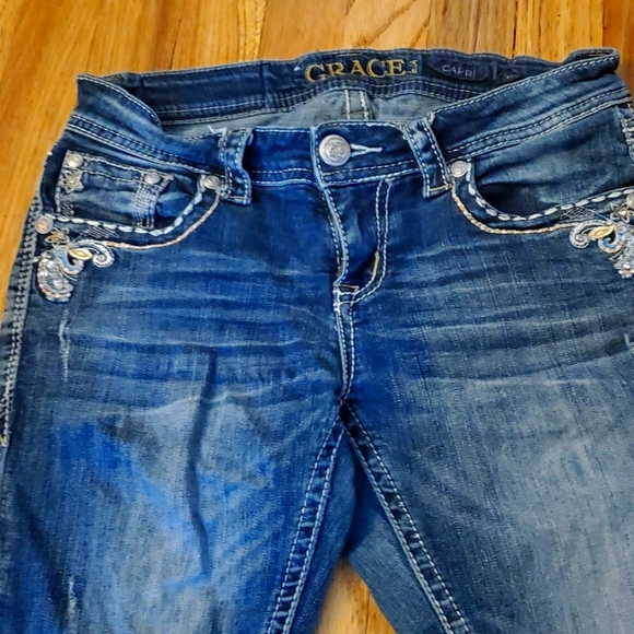 Capris by GRACE in LA size: 27 - Picture 2 of 2